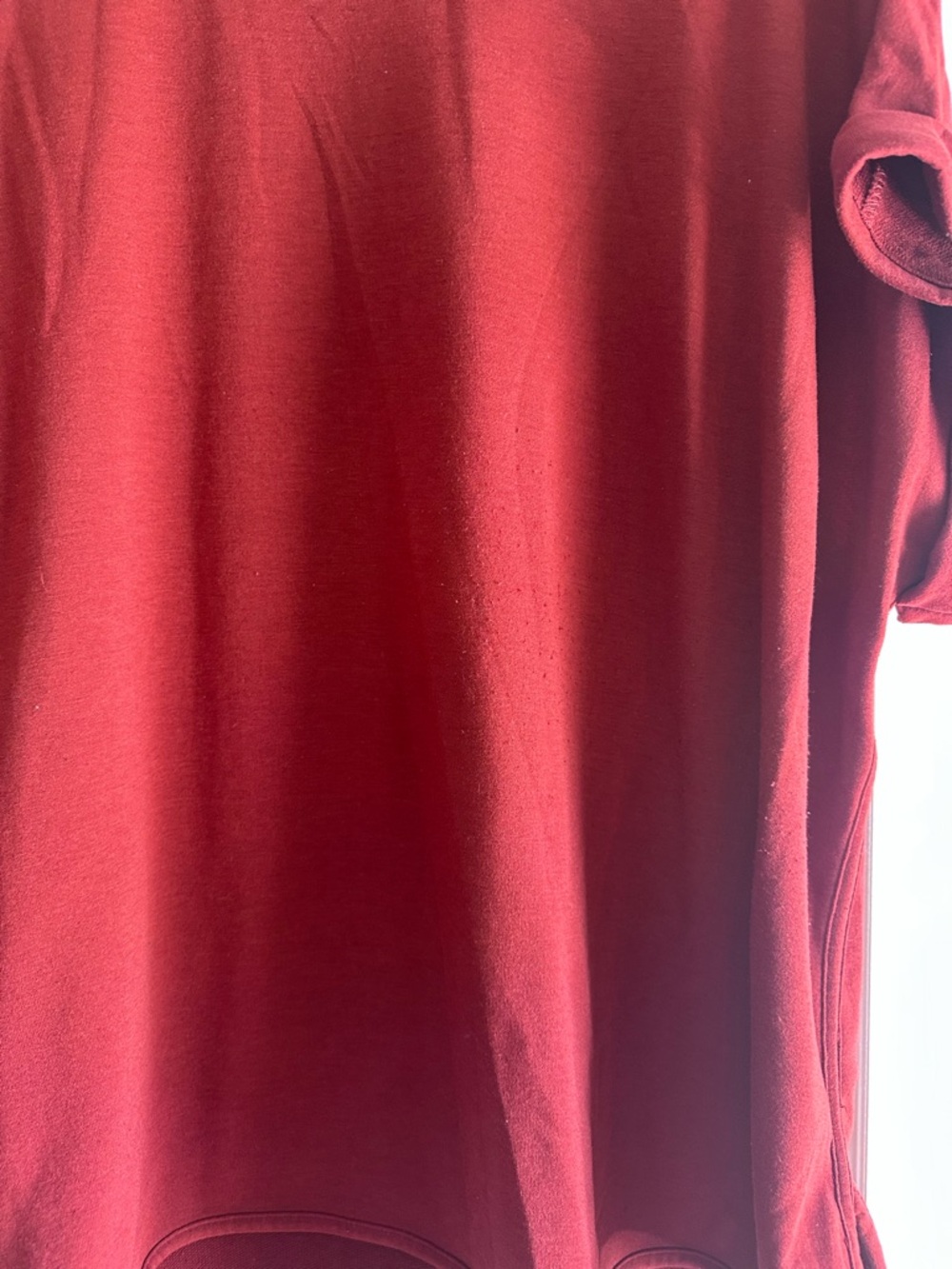 Cupio Relaxed Short-Sleeve Sweatshirt in Burgundy - Picture 5 of 7